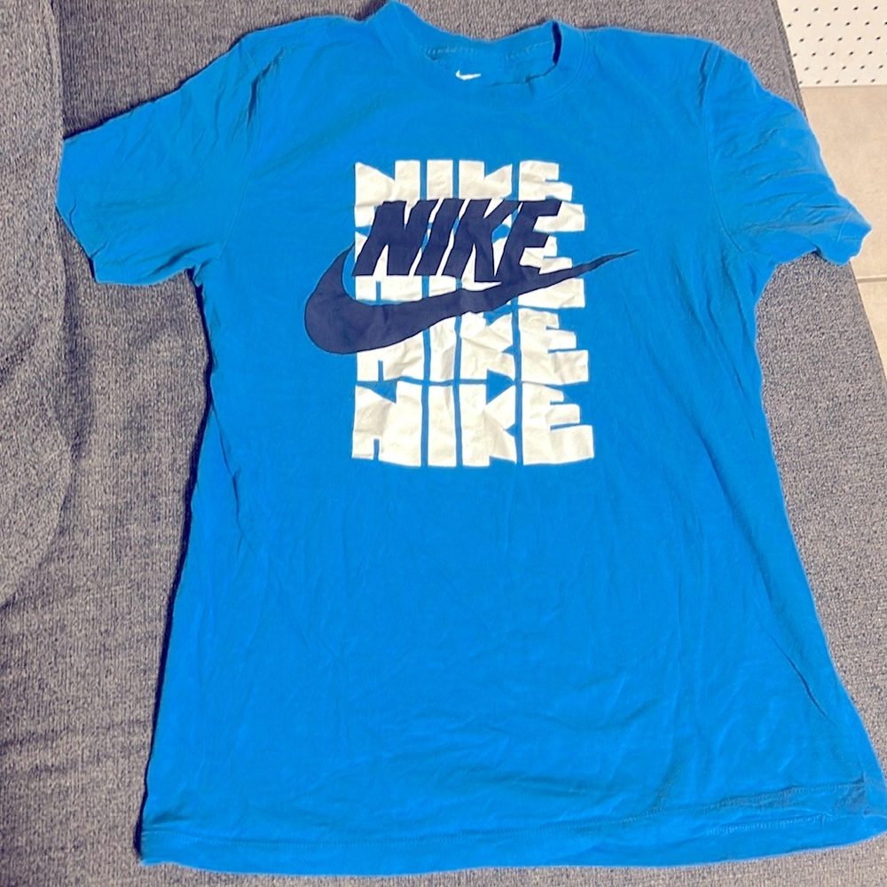 Nike Trio Tee